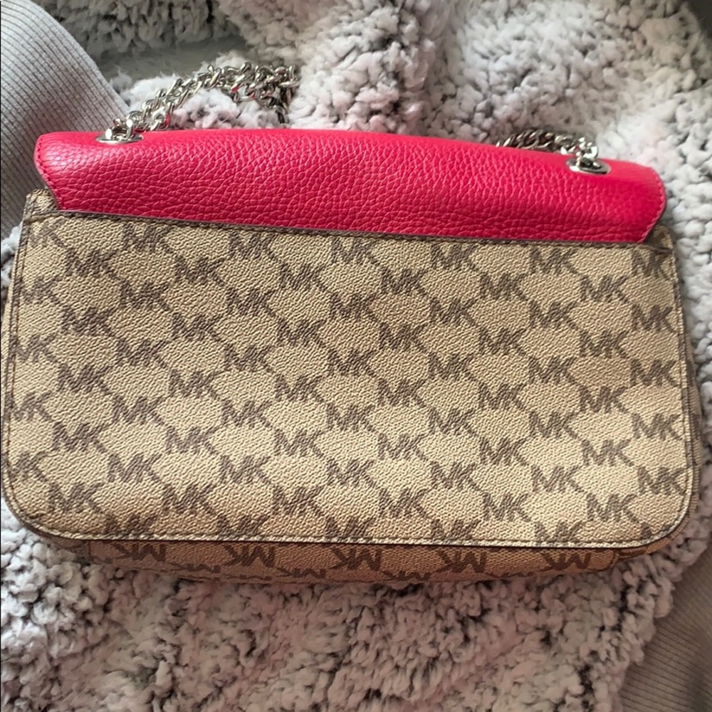 MK purse - Picture 2 of 5